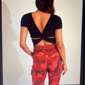 NWT CROP TEE